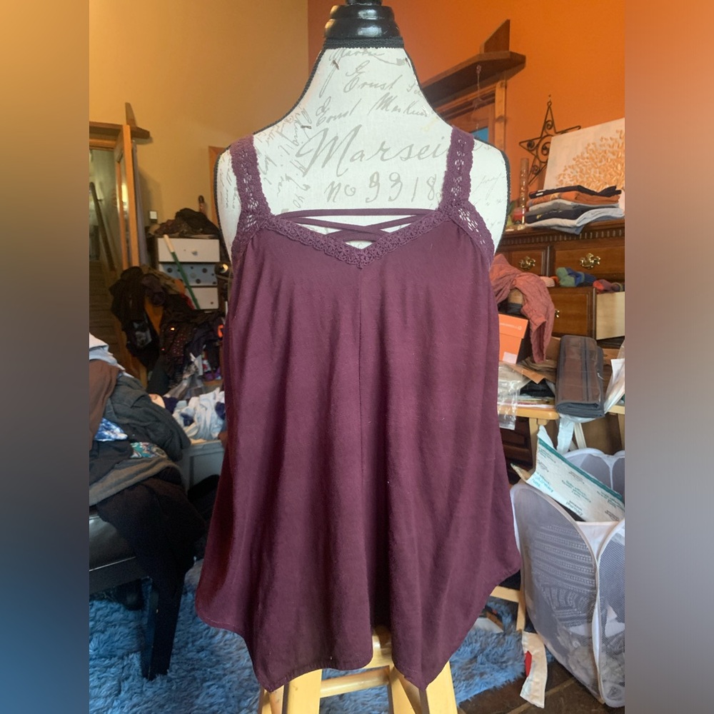 👚2/$15 NoBo Purple Tank Top, Lace Straps, Loose Fit, Asymmetrical Hem, EUC!